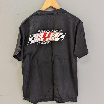 1990's Vintage NASCAR A Winning Combination #28 T Shirt Size Large