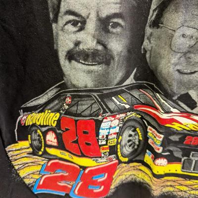 1990's Vintage NASCAR A Winning Combination #28 T Shirt Size Large