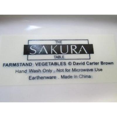Sakura “David Carter Brown” Farmstand corn on the cob salt and pepper shakers