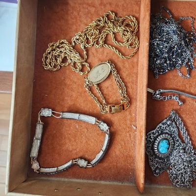 Jewelry Box Fill w costume jewelry Earings, necklaces, brooches, pins and more