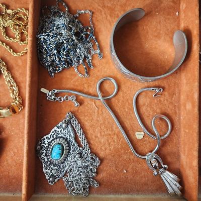 Jewelry Box Fill w costume jewelry Earings, necklaces, brooches, pins and more