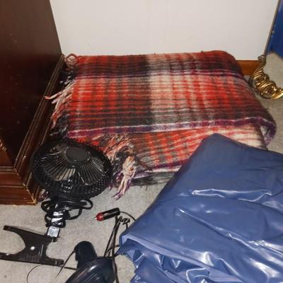 WOOL BLANKET, AIR MATTRESS W/INFLATOR AND CLIP ON FAN