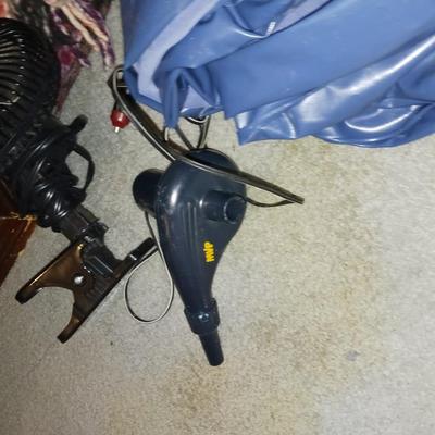 WOOL BLANKET, AIR MATTRESS W/INFLATOR AND CLIP ON FAN