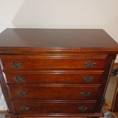 6 DRAWER CHEST