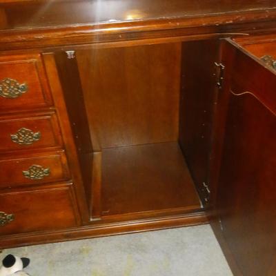 DRESSER WITH MIRROR