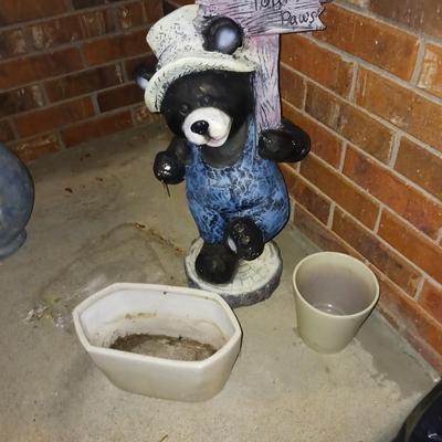 "WIPE YOUR PAWS" PLASTIC BEAR AND FLOWER POTS