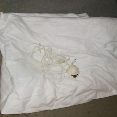 TWO QUEEN SIZE QUILTS UNFINISHED HEATED FITTED SHEET