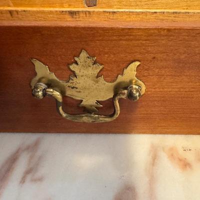 825 Anyique Cherry Wood Handmade Dresser Storage Box