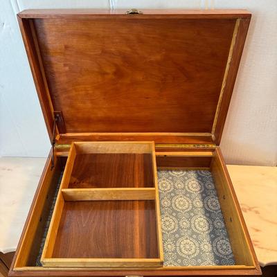 825 Anyique Cherry Wood Handmade Dresser Storage Box