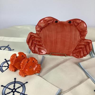 268 Boston Warehouse Crab Plates With Nautical Table Cloths & Napkins