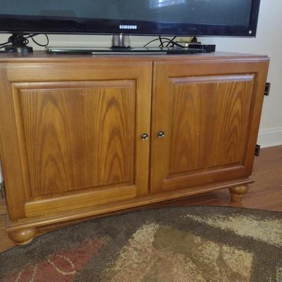 Wooden Media Stand/Storage Cabinet (No Contents)