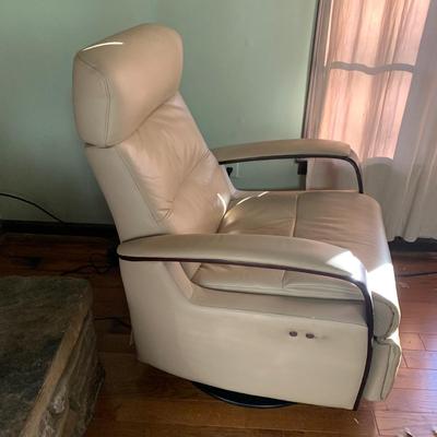 IMG Norway Power Recliner (LR-HS)
