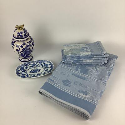 288 Blue & White French Table Cloths