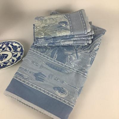 288 Blue & White French Table Cloths