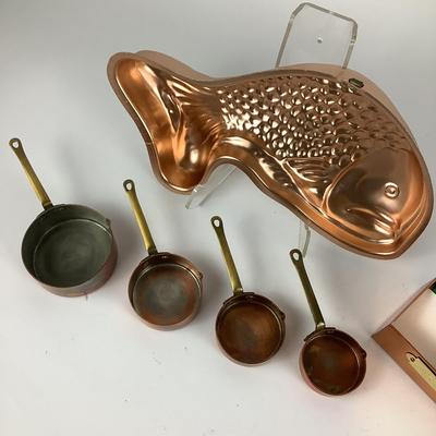 299 Copper Baking Lot
