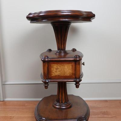 Vintage Three Tier End Table - Excellent Condition