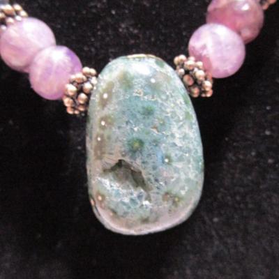 Bead & stone Necklace 20" with 1"pendant and double magnetic hook