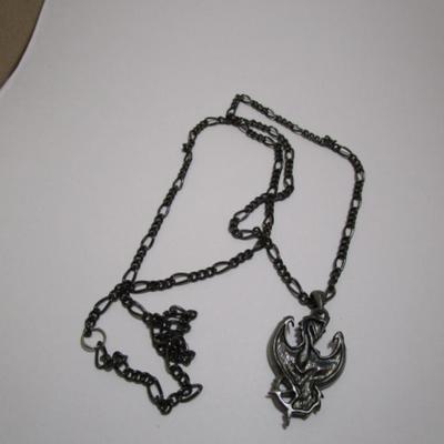 Dragon pendant (1-1/2" x 1") with 30" chain