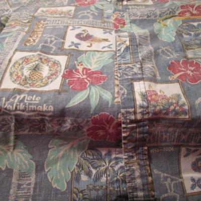 Vintage Reyn Spooner button-down Hawaiian shirt, limited edition, Christmas design