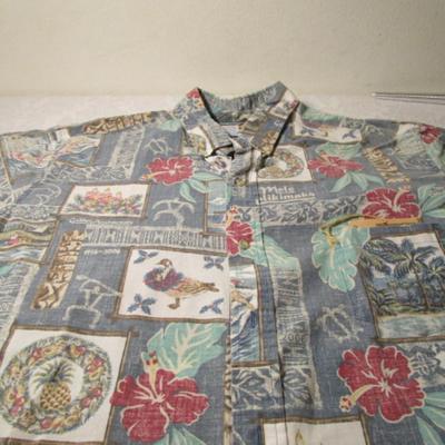 Vintage Reyn Spooner button-down Hawaiian shirt, limited edition, Christmas design