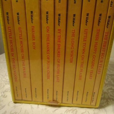 Laura Ingalls Wilder, Little House books (set)