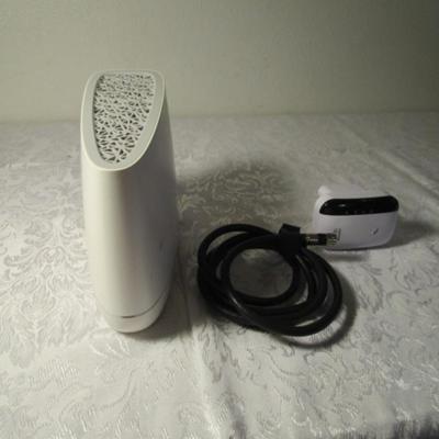 Vivint Router Type SM2-2W10 with WIFI repeater