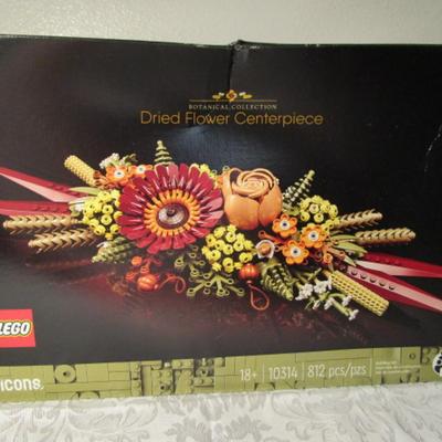 Lego Dried flower centerpiece