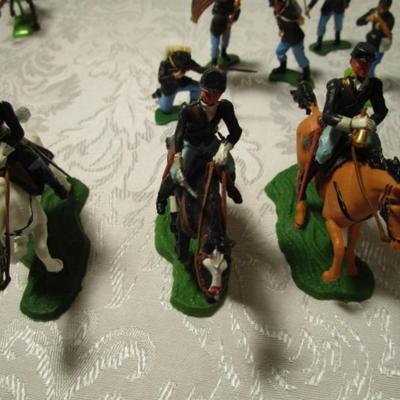 Britain Limited Confederate soldiers & cannon