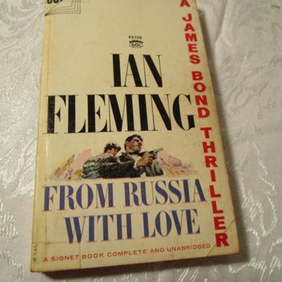 10 Ian Fleming 007 books