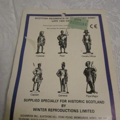 Pewter Scottish military figures