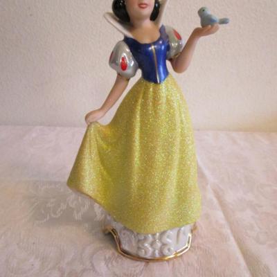 Vintage Porcelain Snow White figuring on stand