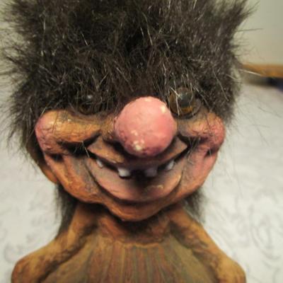 Norwegian Nyform Hillbilly Girl Troll