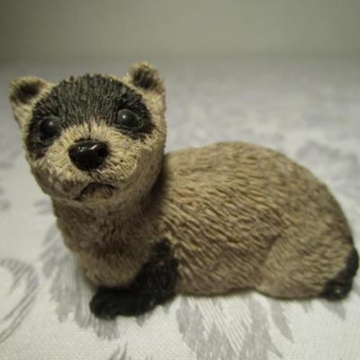 Stone critters Blackfoot Ferret Model SCL-65; small Blackfoot Ferret