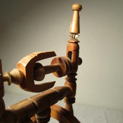 Vintage wooden spinning wheel