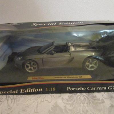 Maisto Special Edition Porsche Carrera GT 1:18 scale