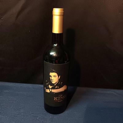 SEALED BOTTLE OF THE KING CABERNET CALIFORNIA WINE