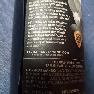 SEALED BOTTLE OF THE KING CABERNET CALIFORNIA WINE