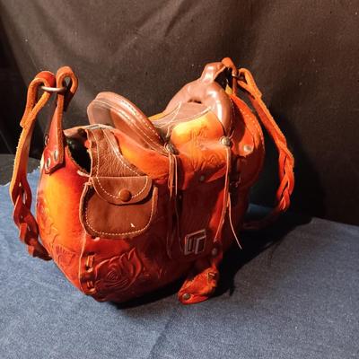 VERY UNIQUE LEATHER TOOLED PURSE WITH SADDLE