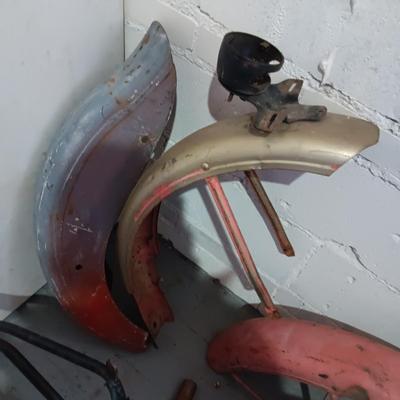 HUGE LOT OF PARTS FOR HARLEY DAVIDSON EARLY YEARS MOTORCYCLES