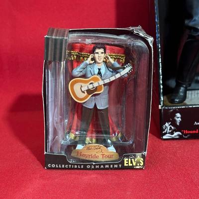 ELVIS PRESLEY MUSICAL FIGURE AND 2 ORNAMENTS