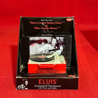 ANIMATED AND ILLUMINATED ELVIS ORNAMENTS