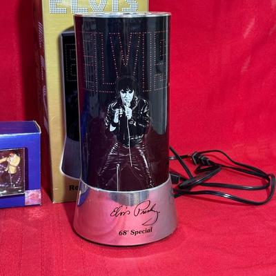 ELVIS ROTATING LAMP AND ELVIS IN LIGHTS