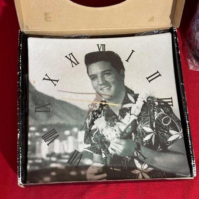 ELVIS PRESLEY MEMORABILIA