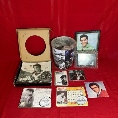 ELVIS PRESLEY MEMORABILIA