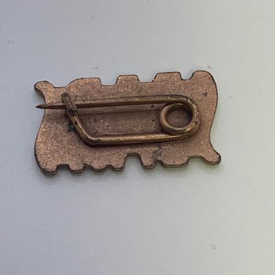 Unique Vintage Pins, Pendants, & Other Small Trinkets, incl. 10K & 14K (ST-HS)