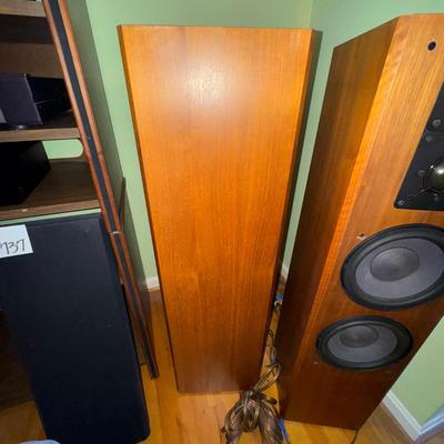 737 Vintage Pair of ADS Speakers Model: L1290/2