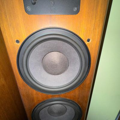 737 Vintage Pair of ADS Speakers Model: L1290/2