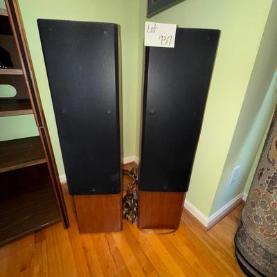 737 Vintage Pair of ADS Speakers Model: L1290/2