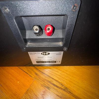 738 NHT Model: SW2Si Subwoofer