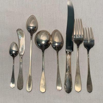 Manchester ‘Polly Lawton’ Sterling Flatware Set (ST-HS)